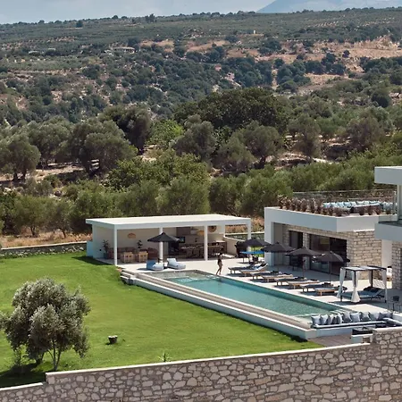 Gavras Exclusive Villas, With Infinity Pools, Whirlpools & Seaviews, By Thinkvilla Вилла