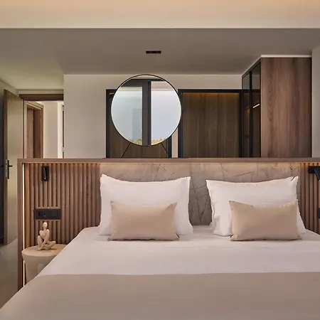 Gavras Exclusive Villas, With Infinity Pools, Whirlpools & Seaviews, By Thinkvilla * Pikris